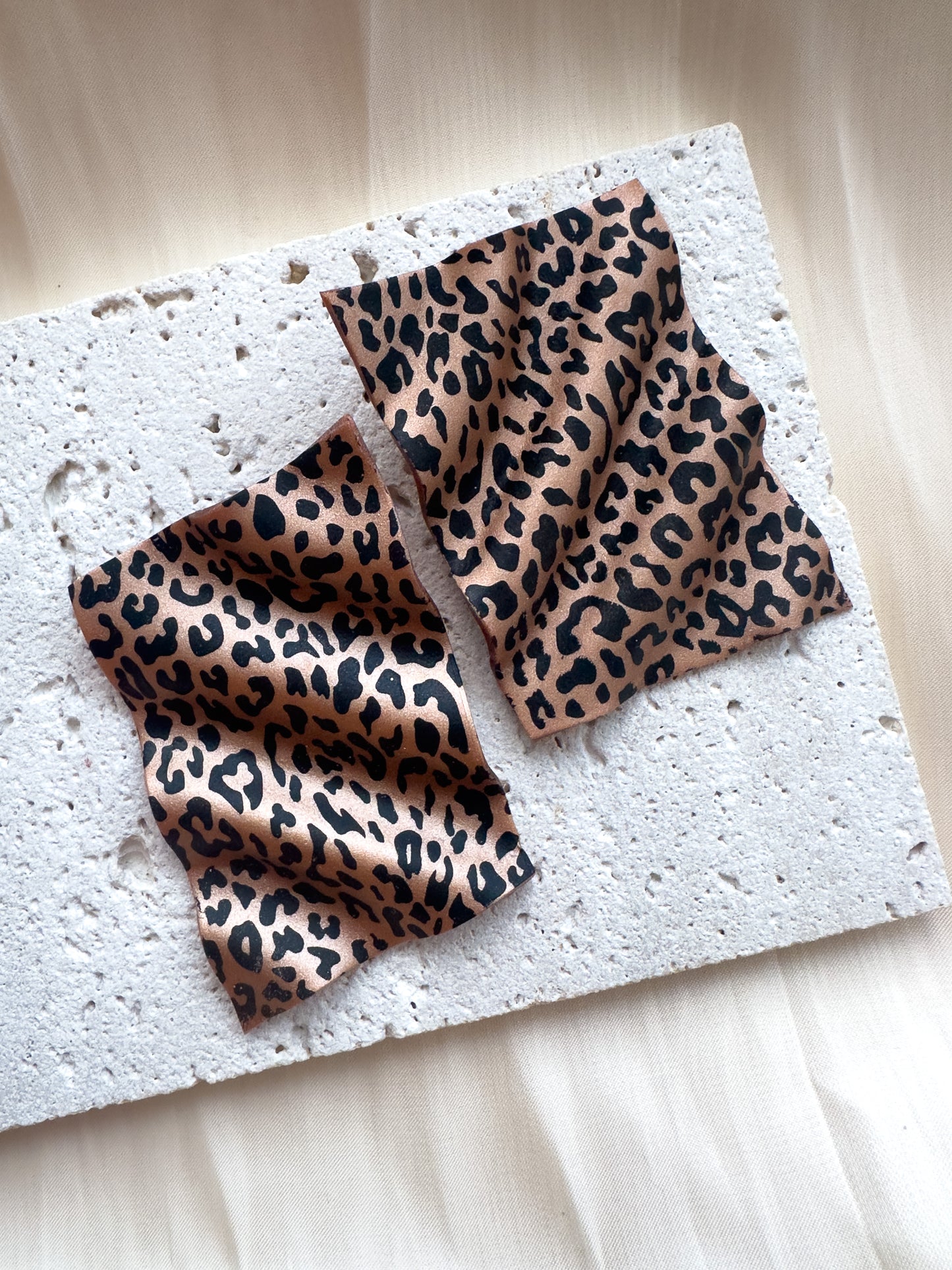 Waves Leopard
