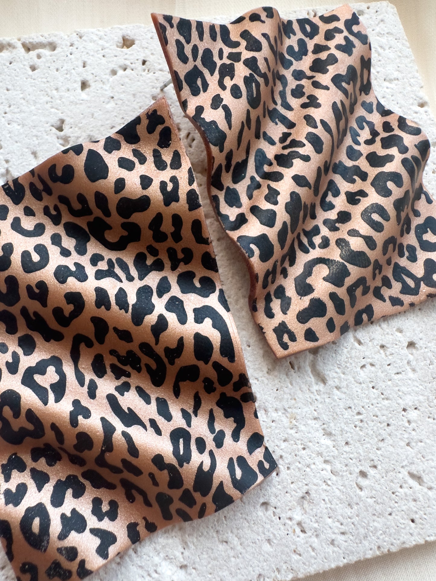 Waves Leopard