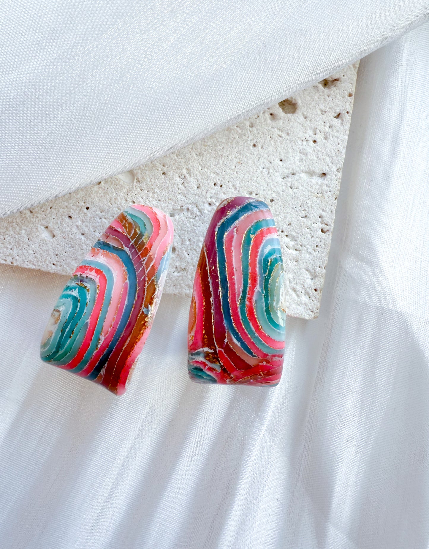 Stora hoops