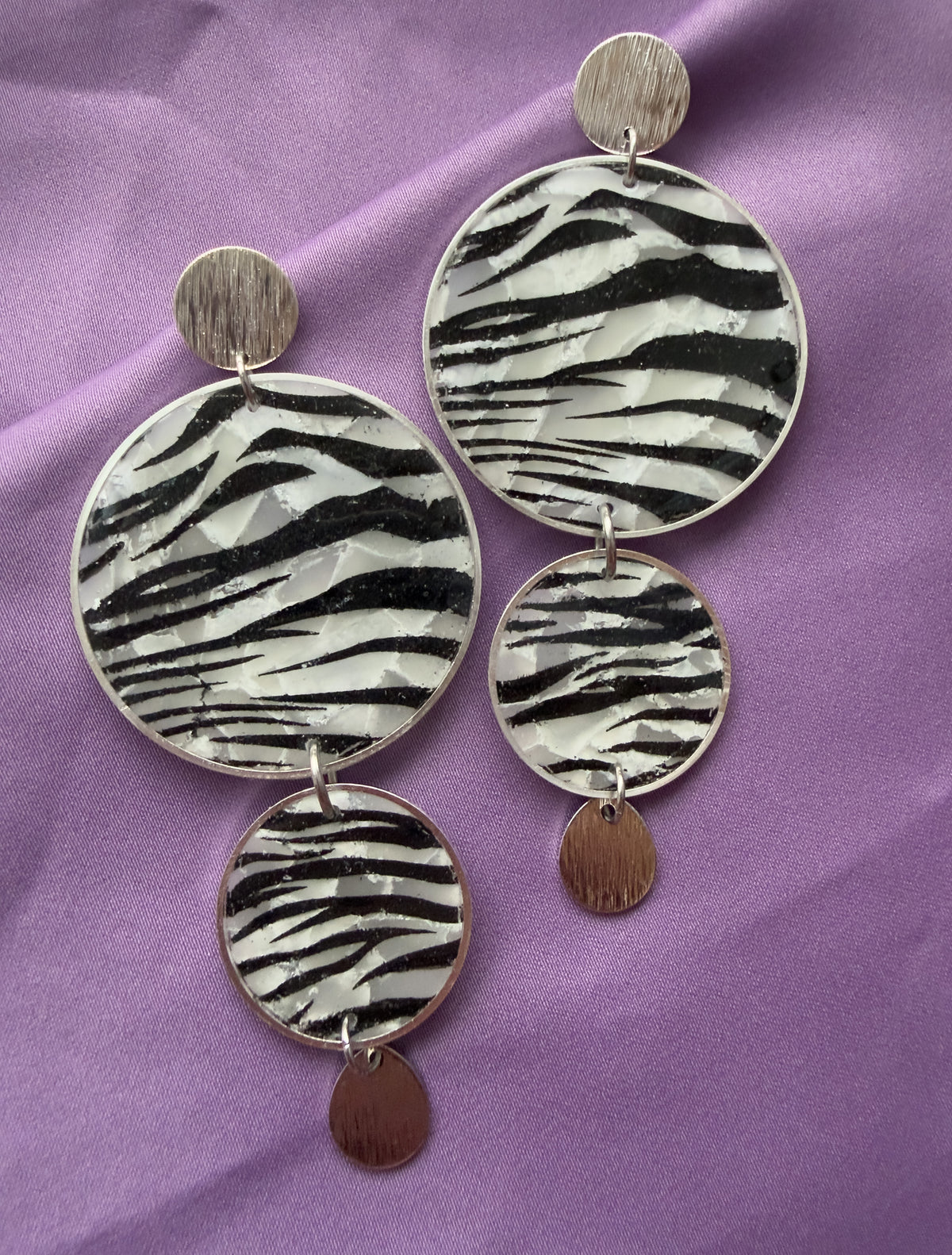Cecilia x2 Zebra